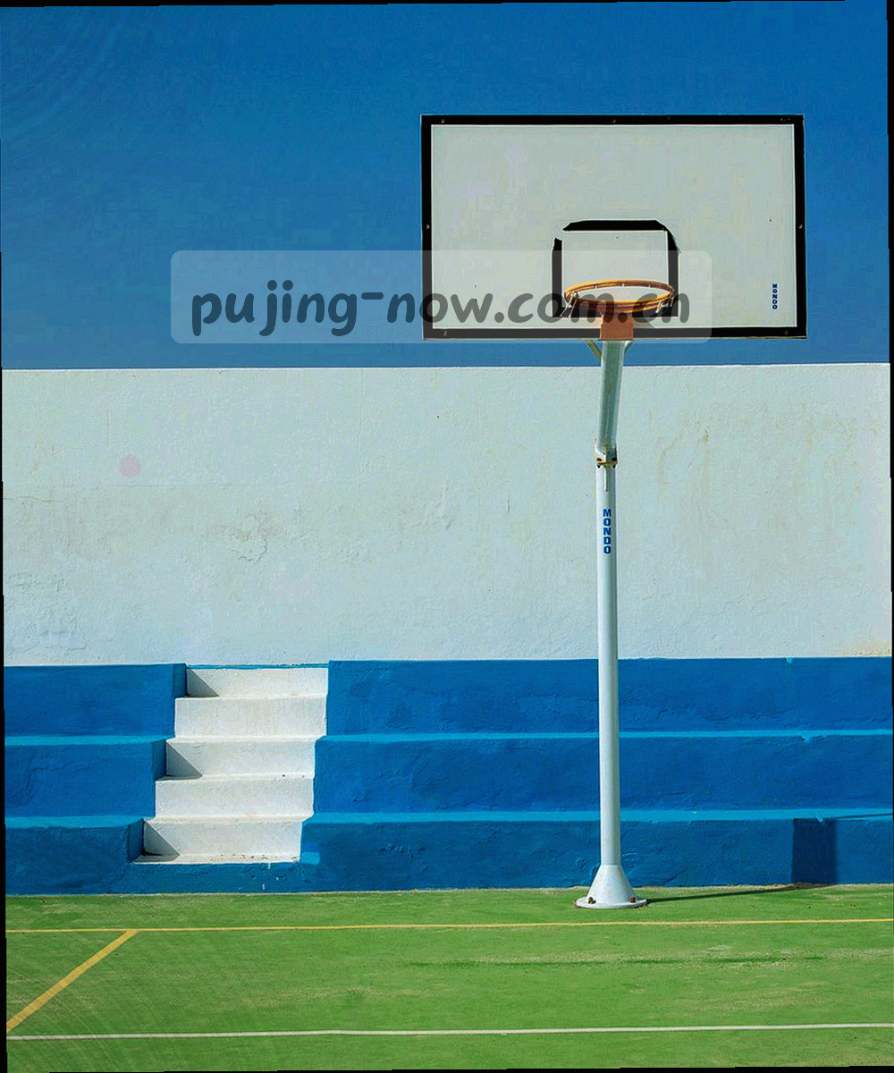 半透明悬浮会话舱与问题分类标签的抽象界面示意